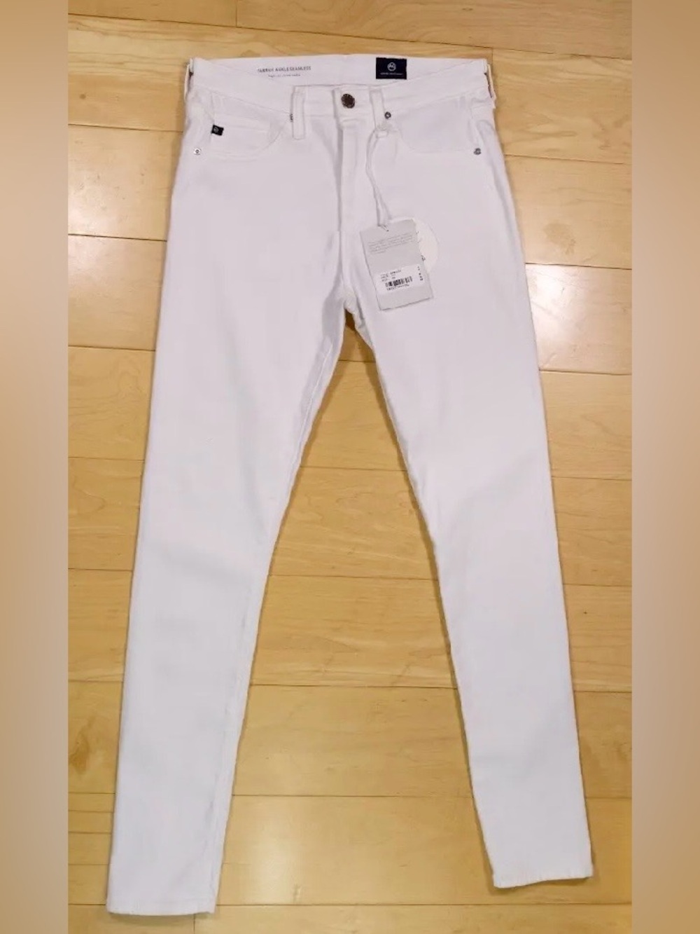 AG White Farrah Ankle Stretch Jeans NWT - Classic Clean Look